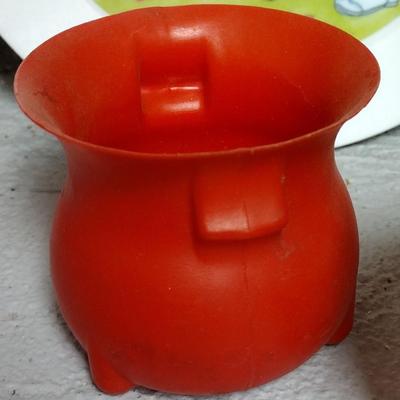 Campbells Soup Cups and Kids Dishes and decor