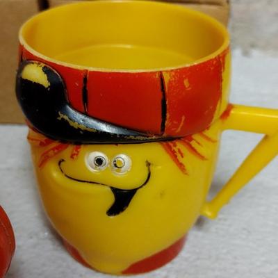 Campbells Soup Cups and Kids Dishes and decor