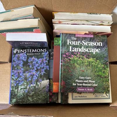 AN ASSORTMENT OF BOOKS (6)