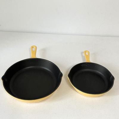 ULTREX ~ Country Cottage ~ Set Of Two (2) Enameled Cast Iron Skillets