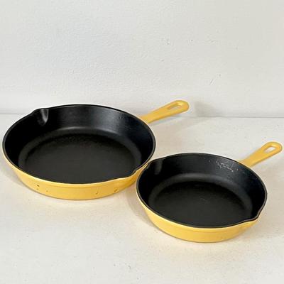 ULTREX ~ Country Cottage ~ Set Of Two (2) Enameled Cast Iron Skillets