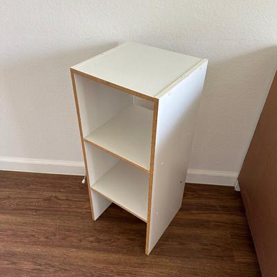 2 SMALL SHELVES