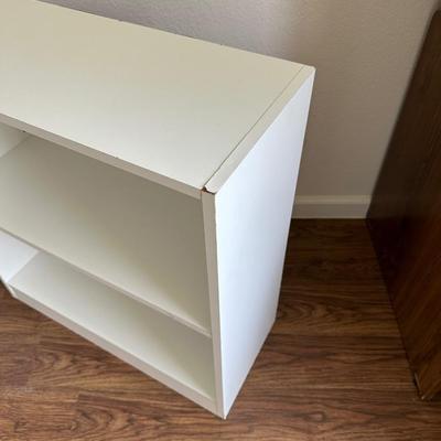 2 SMALL SHELVES