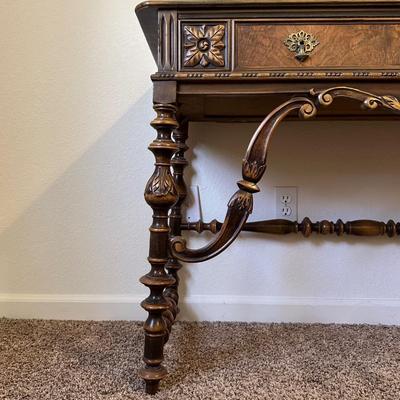 BEAUTIFUL ORNATE ANTIQUE VANITY WITH STOOL