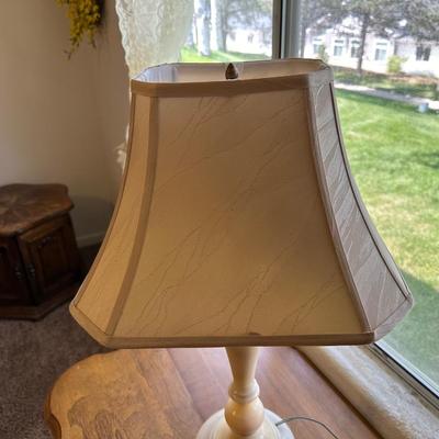 MARBLE BASE DOUBLE LIGHT TABLE LAMP
