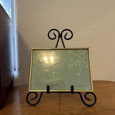 PHOTO CHEST AND DISPLAY PLUS PLATE HOLDERS