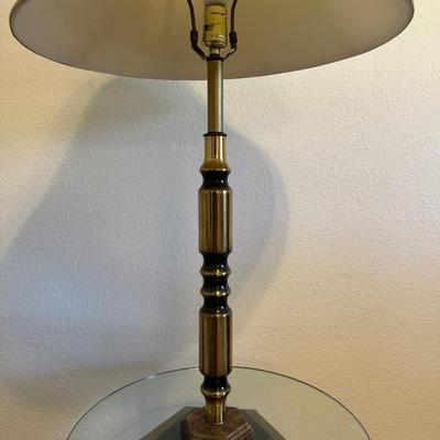 FLOOR LAMP WITH GLASS TABLE