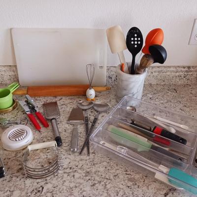 KITCHEN UTENSILS