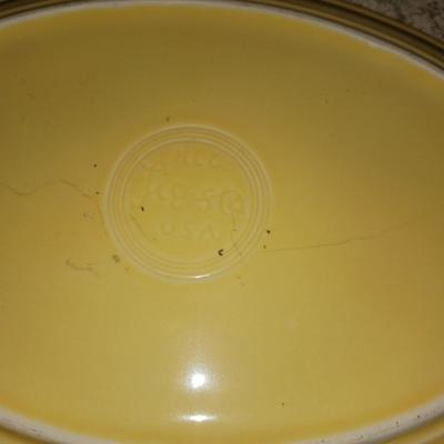 2 OVAL PLATTERS AND 3 LEAF SIDE PLATES