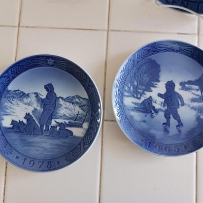 6 ROYAL COPENHAGEN CHRISTMAS PLATES