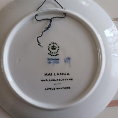 6 ROYAL COPENHAGEN CHRISTMAS PLATES