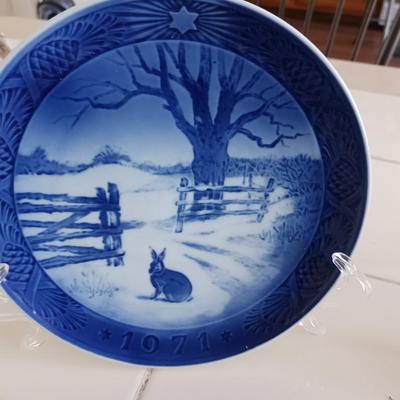 6 ROYAL COPENHAGEN CHRISTMAS PLATES