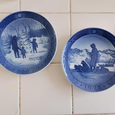 6 ROYAL COPENHAGEN CHRISTMAS PLATES