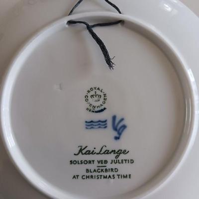 6 ROYAL COPENHAGEN CHRISTMAS PLATES