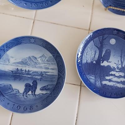 6 ROYAL COPENHAGEN CHRISTMAS PLATES