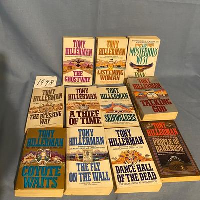 Tony Hillerman Books