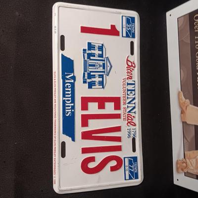 METAL ELVIS SIGN AND A LICENSE PLATE