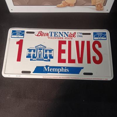 METAL ELVIS SIGN AND A LICENSE PLATE