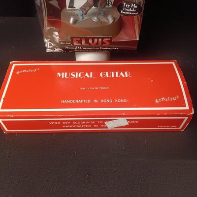 MUSICAL ELVIS GUITAR AND AN ILLUMINATING MUSICAL ORNAMENT