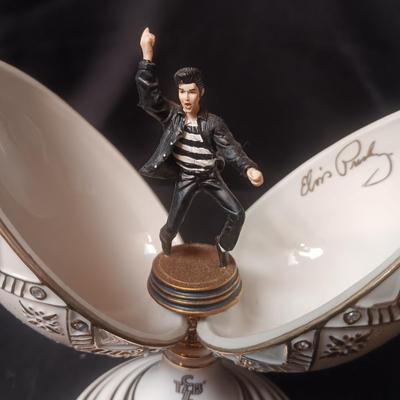 MUSICAL ELVIS PORCELAIN EGG "JAILHOUSE ROCK"