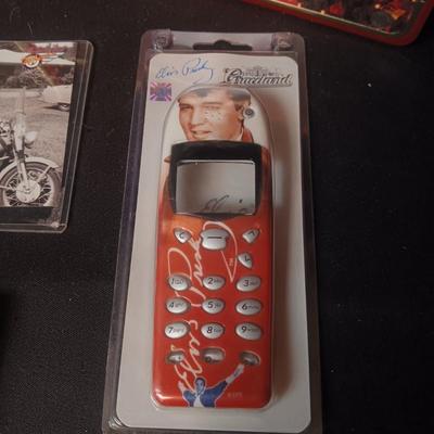 ELVIS TINS, KEYCHAIN, PHOTO AND MORE