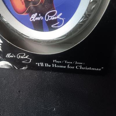 2 MUSICAL ELVIS ORNAMENTS