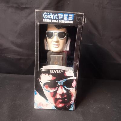 GIANT ELVIS PEZ DISPENSER W/CANDY