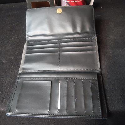 ELVIS DENIM WALLET AND COFFEE MUG