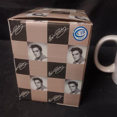 ELVIS DENIM WALLET AND COFFEE MUG