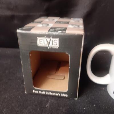 ELVIS DENIM WALLET AND COFFEE MUG