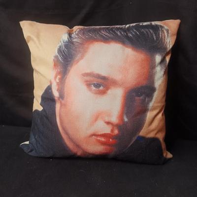ELVIS THROW PILLOW 15"