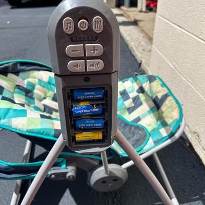 Fisher-Price On-the-Go Pixel Forest Portable Swing with Canopy – USED