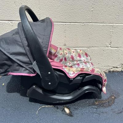 Evenflo Nurture Infant Car Seat, Carine – USED