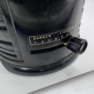 Toast-O-Lator Bakelite toaster Model J