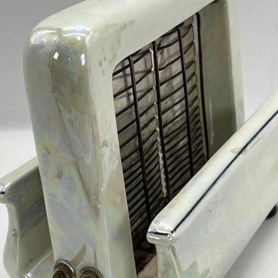 1927 White Luster Toastrite repaired