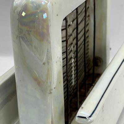 1927 White Luster Toastrite repaired