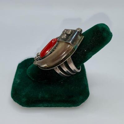 Vintage Native American Pawn Silver, Coral, and Bear Claw Ring