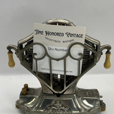 Universal Sweetheart Toaster E9410 by Landers Frary & Clark #2