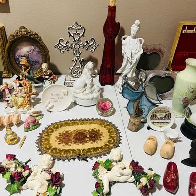 60+ Piece Variety Table