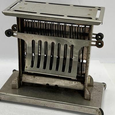 Universal Landers Frary & Clark toaster 1915 2 sided