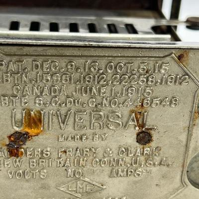 Universal Landers Frary & Clark toaster 1915 2 sided