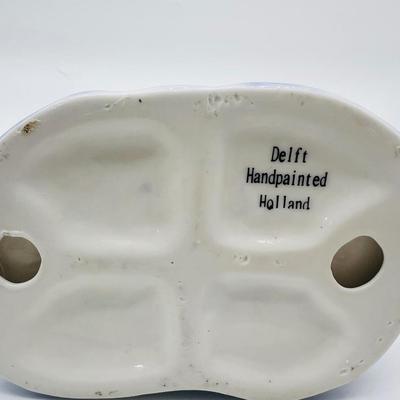 DELFT HOLLAND Manger Figurine