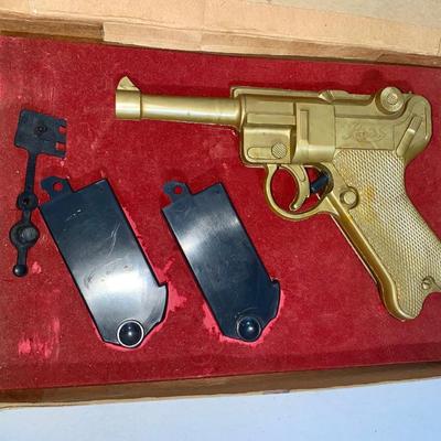 1960’s Luger Water Pistol W/Box