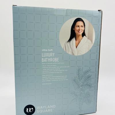 New Ladies Robe & Night Outfit