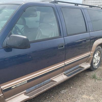 F1-1995 Chevy Suburban