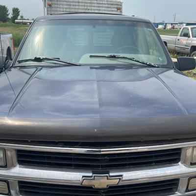 F1-1995 Chevy Suburban