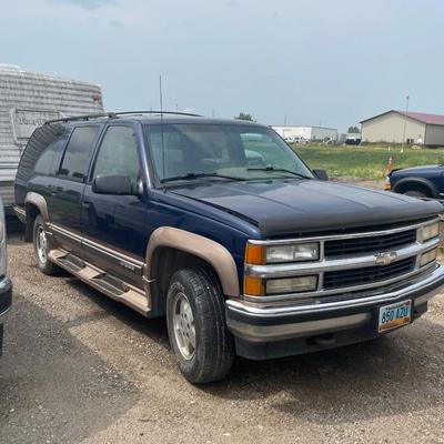 F1-1995 Chevy Suburban