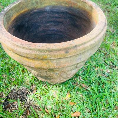 Terra Cotta Planters With Design