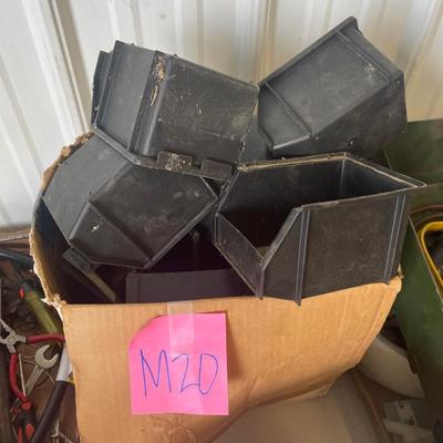 M20-Small Box of organizers