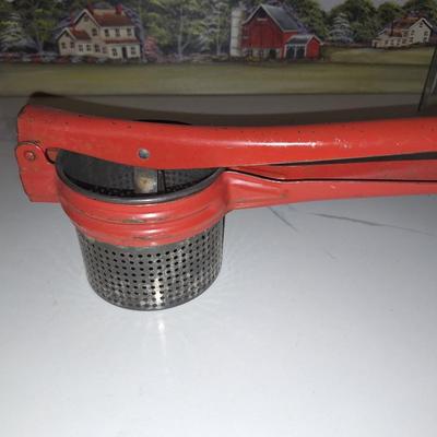 Antique Ricer